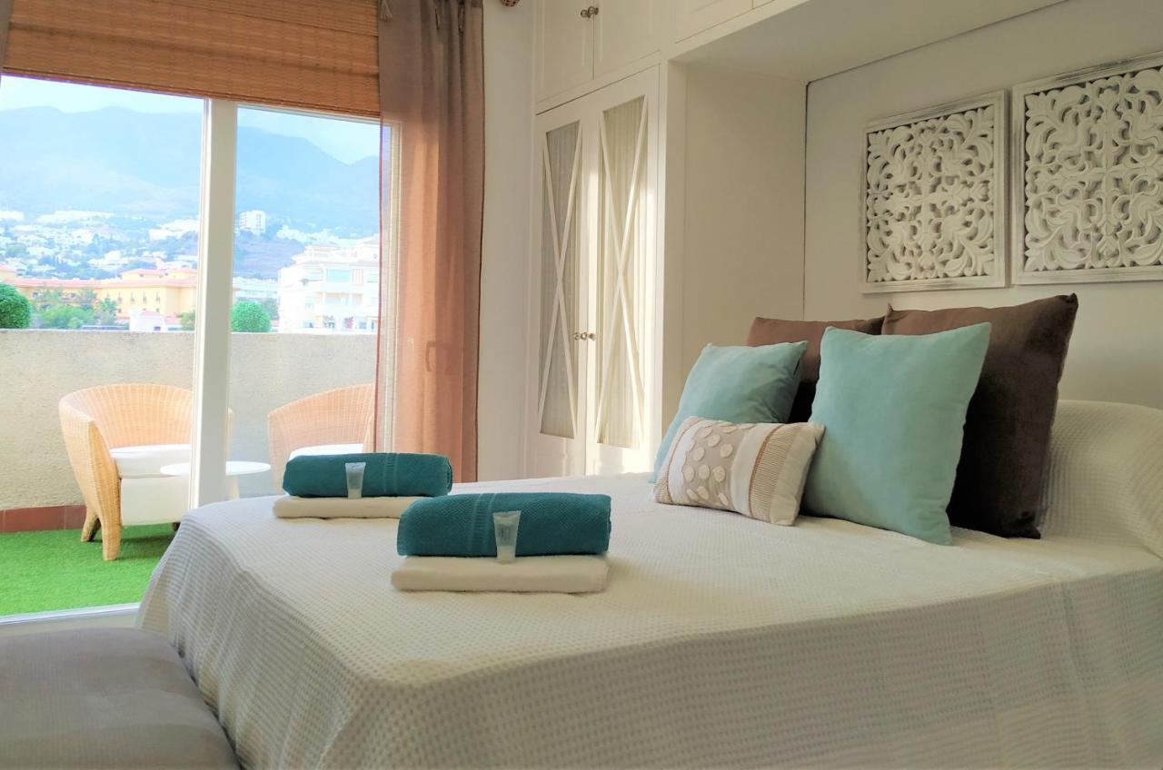 Pena Beach 3 Bedroom Duplex, Bbq, Pool, Sea Views, Benalmadena Luaran gambar